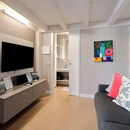 Style-hosted By Sweetstay Apartman Milánó